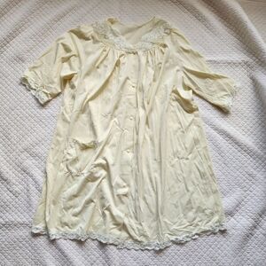 Yellow Baby Maker Robe
